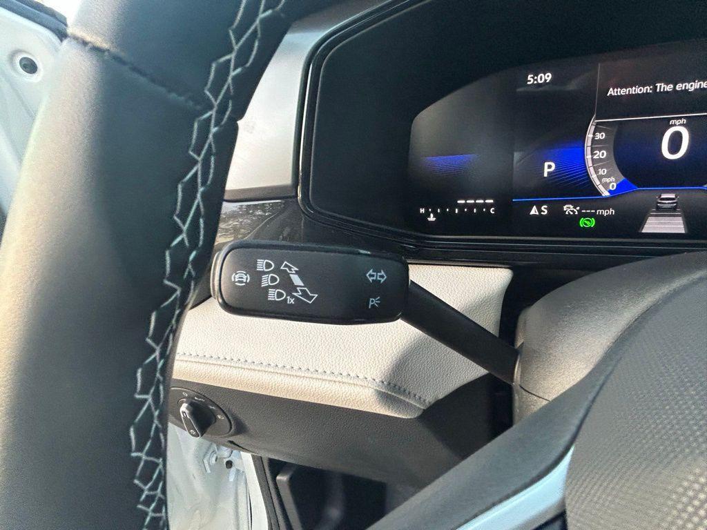 new 2025 Volkswagen Taos car, priced at $25,598