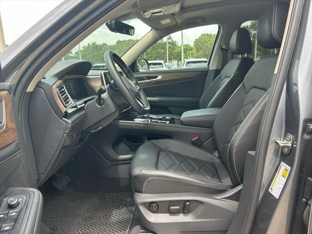used 2025 Volkswagen Atlas car, priced at $41,568
