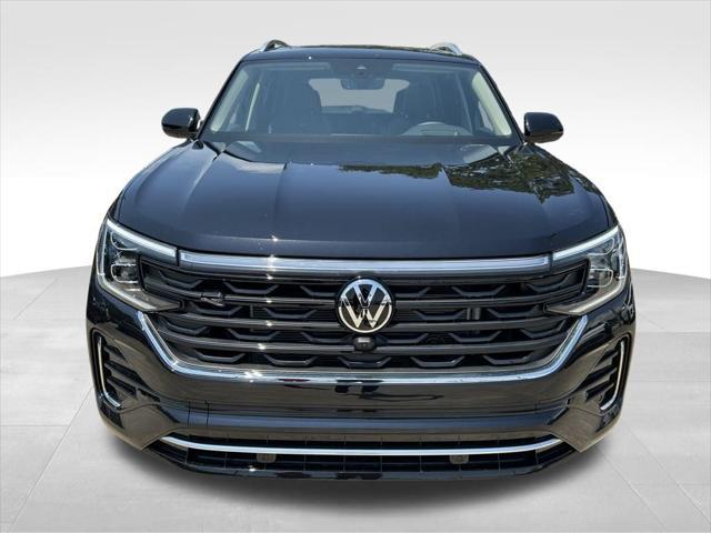 new 2025 Volkswagen Atlas car, priced at $51,546