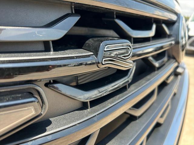 new 2025 Volkswagen Atlas car, priced at $51,546