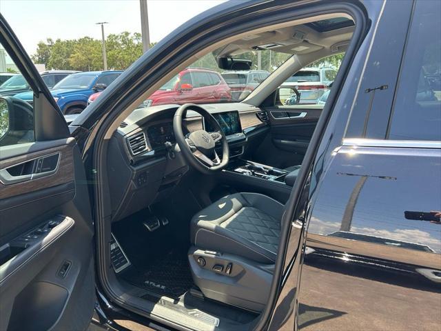 new 2025 Volkswagen Atlas car, priced at $51,546