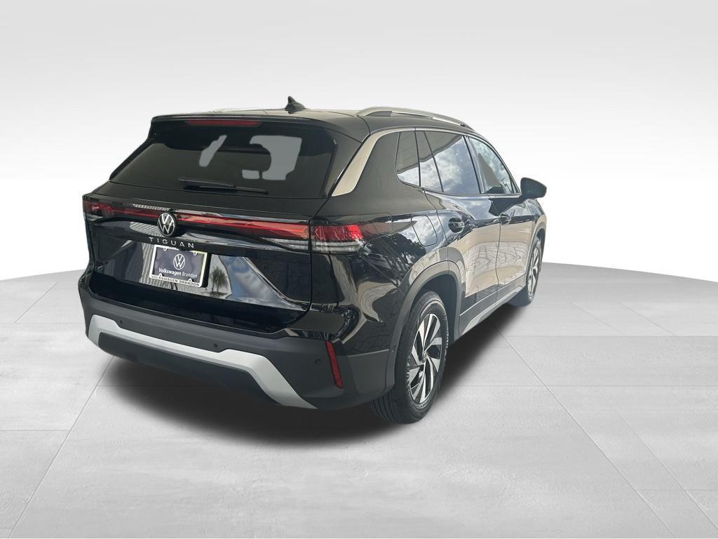 new 2025 Volkswagen Tiguan car, priced at $27,867