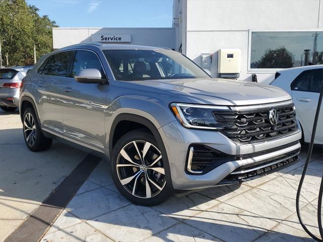 new 2025 Volkswagen Atlas Cross Sport car, priced at $50,726