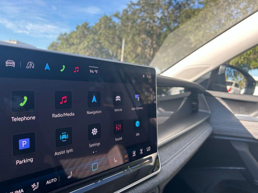 new 2025 Volkswagen Tiguan car, priced at $29,803