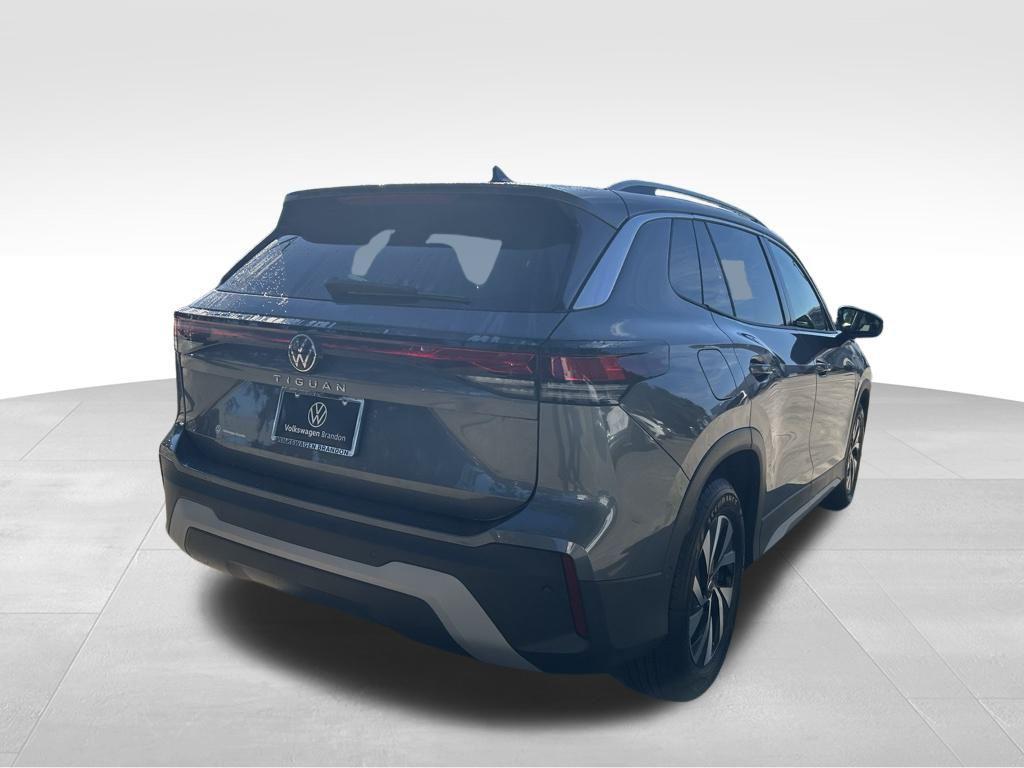 new 2025 Volkswagen Tiguan car, priced at $29,803