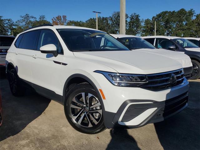 new 2024 Volkswagen Tiguan car, priced at $27,326