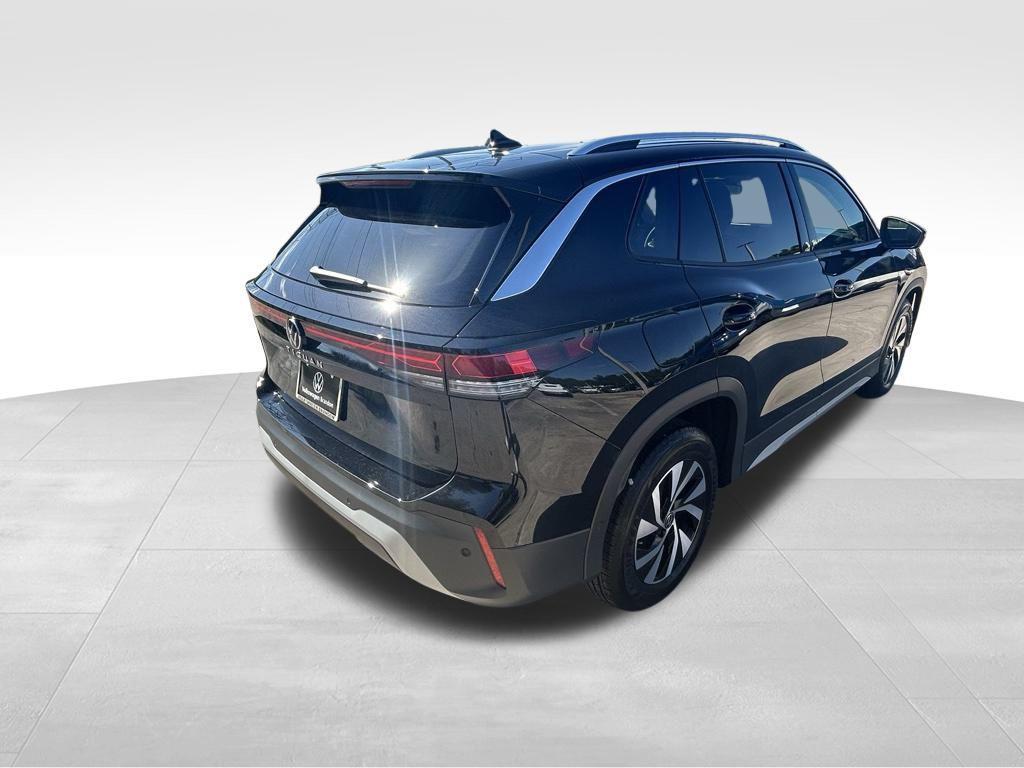 new 2025 Volkswagen Tiguan car, priced at $29,816
