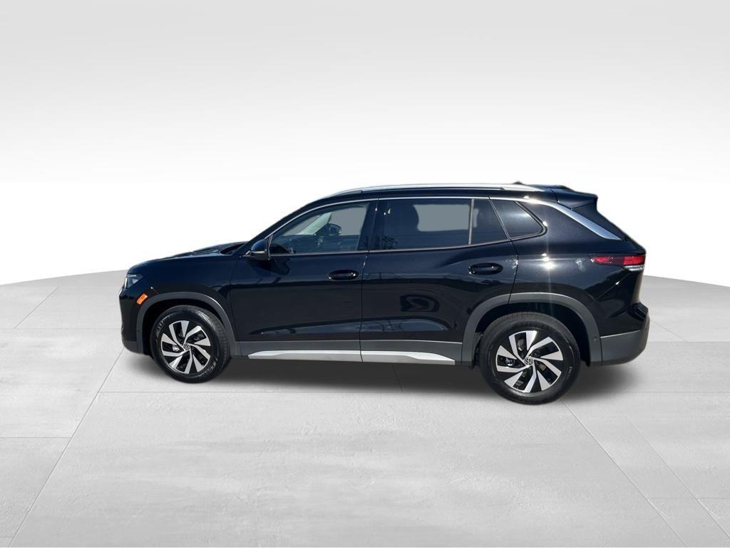 new 2025 Volkswagen Tiguan car, priced at $29,816