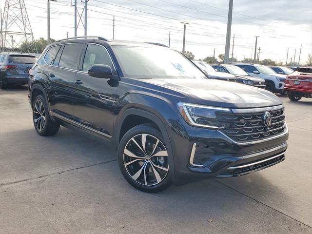 new 2025 Volkswagen Atlas car, priced at $52,661