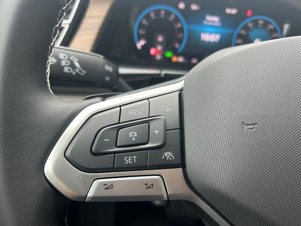 new 2026 Volkswagen Atlas car, priced at $39,145