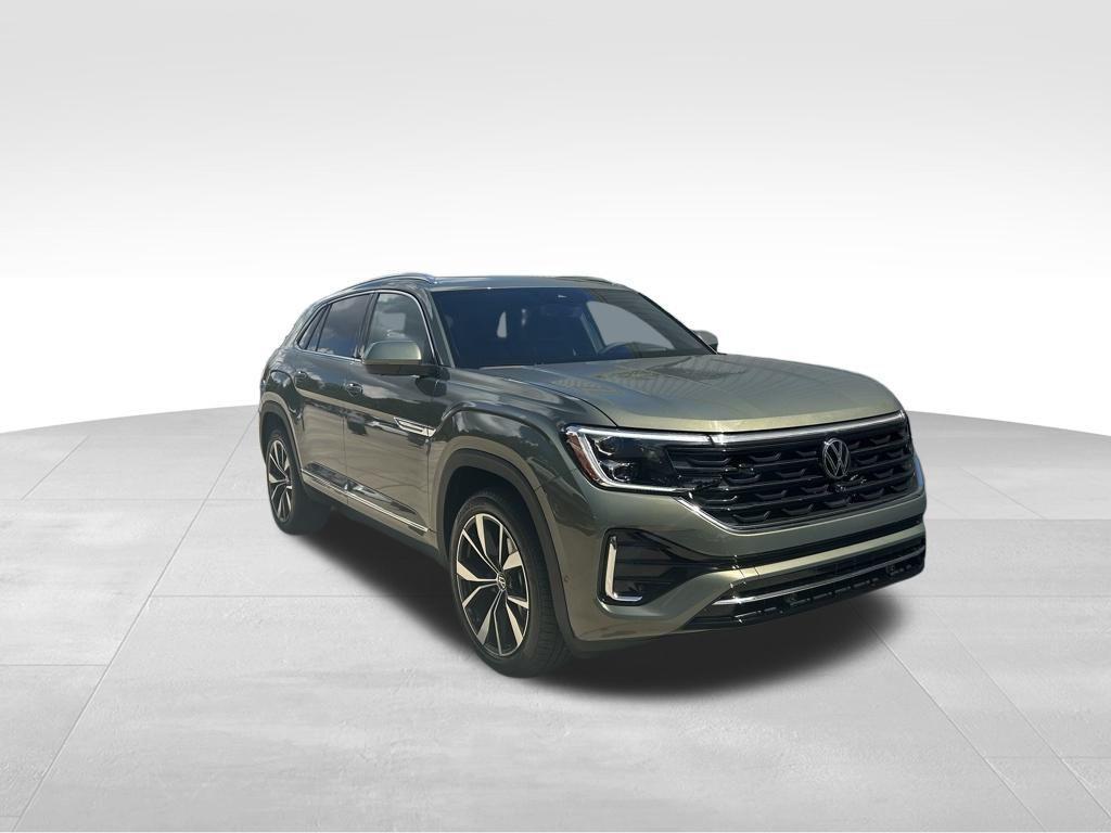 new 2026 Volkswagen Atlas Cross Sport car, priced at $53,604