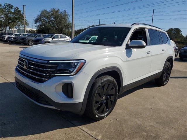 new 2024 Volkswagen Atlas car, priced at $44,091