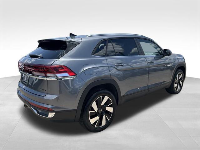 new 2025 Volkswagen Atlas Cross Sport car, priced at $42,054