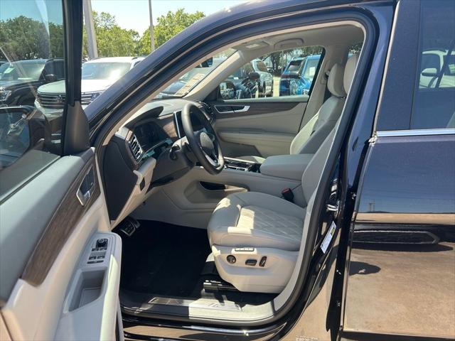 new 2025 Volkswagen Atlas car, priced at $50,606