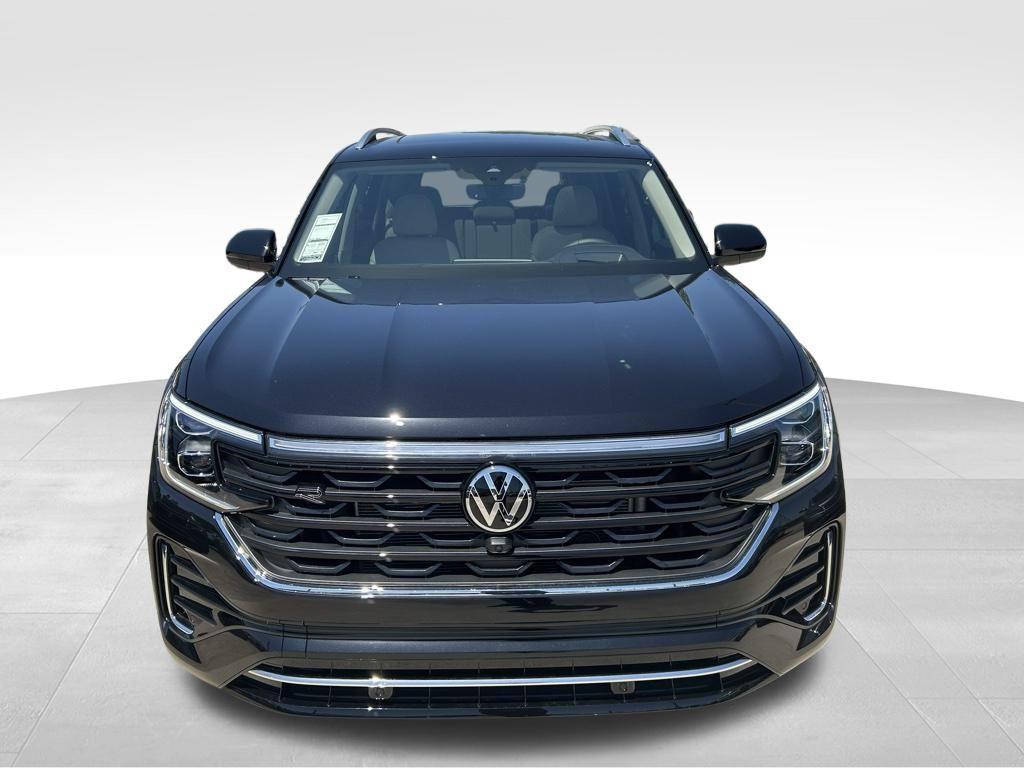 new 2025 Volkswagen Atlas car, priced at $47,929