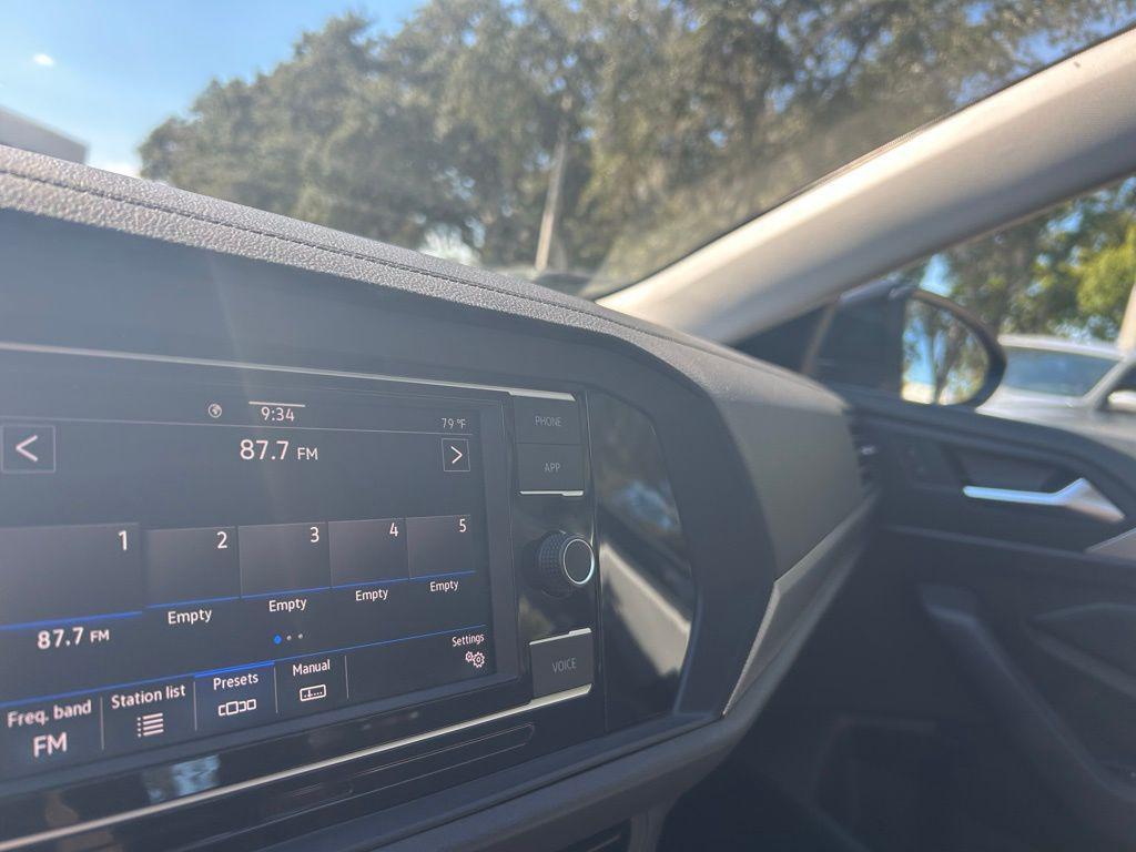 used 2021 Volkswagen Jetta car, priced at $18,349