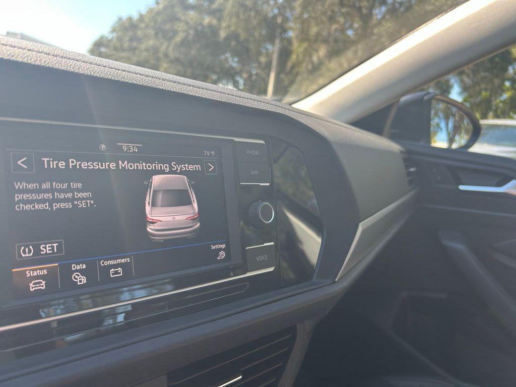 used 2021 Volkswagen Jetta car, priced at $18,349