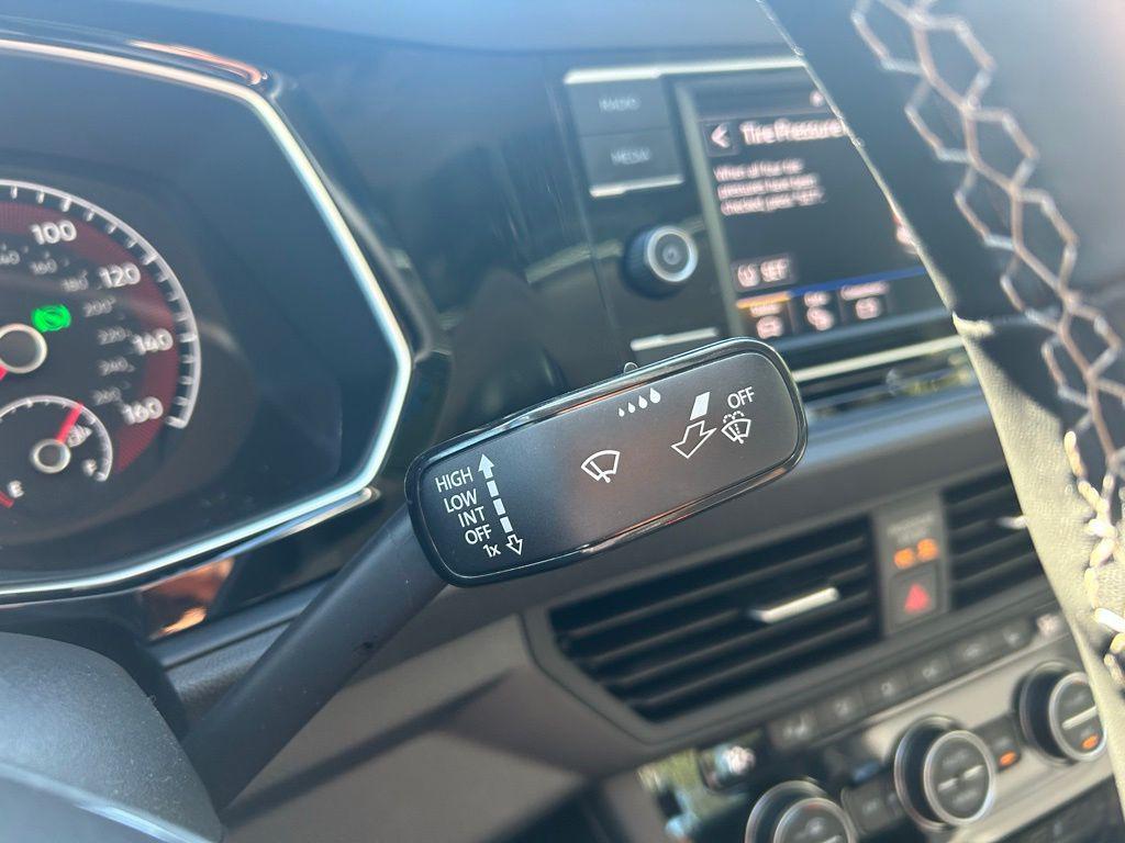 used 2021 Volkswagen Jetta car, priced at $18,349