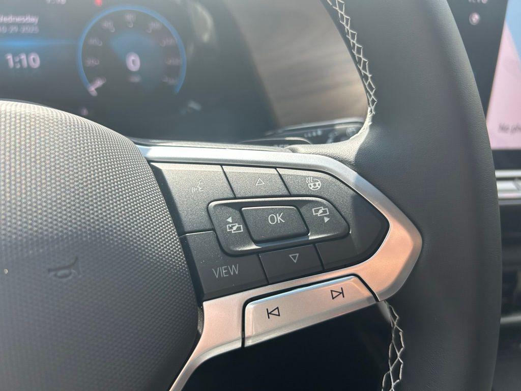 new 2026 Volkswagen Atlas car, priced at $43,705