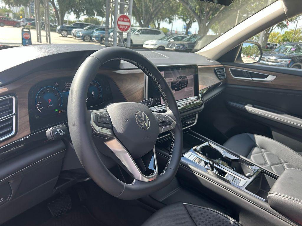 new 2026 Volkswagen Atlas car, priced at $43,705