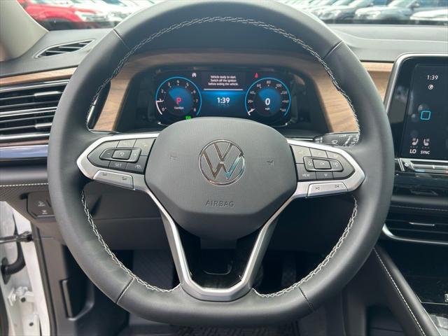 new 2025 Volkswagen Atlas car, priced at $43,613