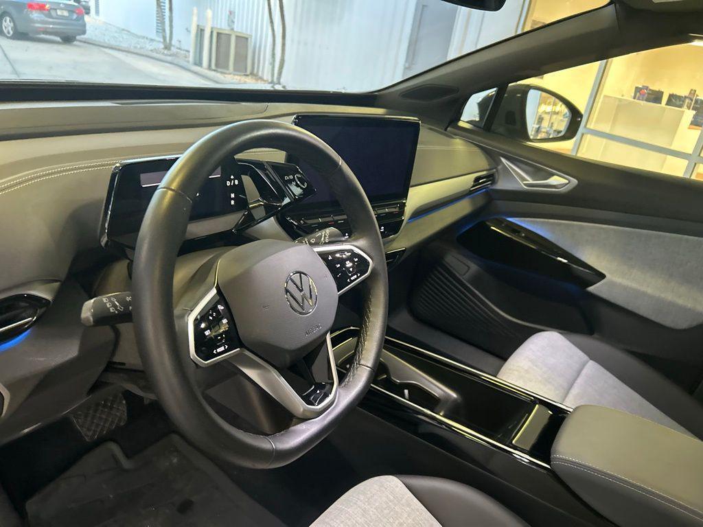 used 2023 Volkswagen ID.4 car, priced at $17,998