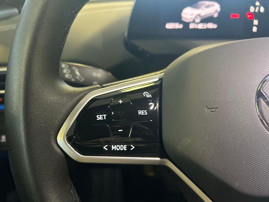 used 2023 Volkswagen ID.4 car, priced at $17,998