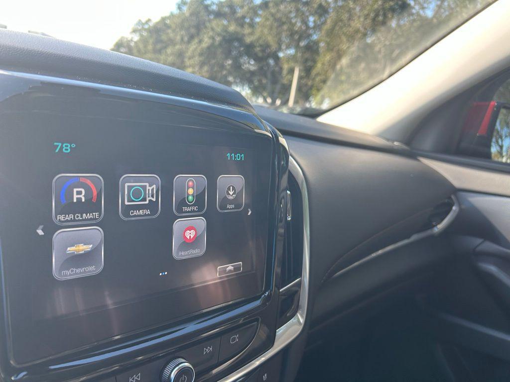 used 2019 Chevrolet Traverse car, priced at $21,398