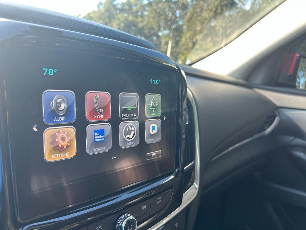 used 2019 Chevrolet Traverse car, priced at $21,398