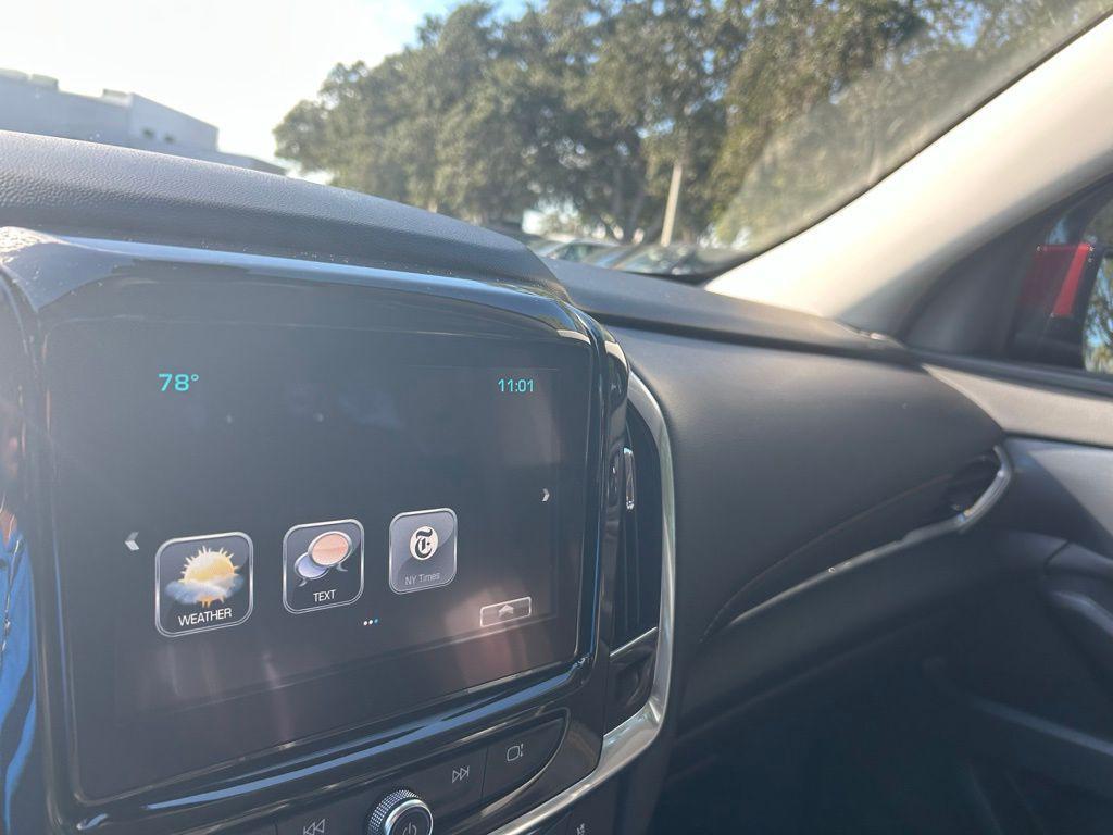 used 2019 Chevrolet Traverse car, priced at $21,398
