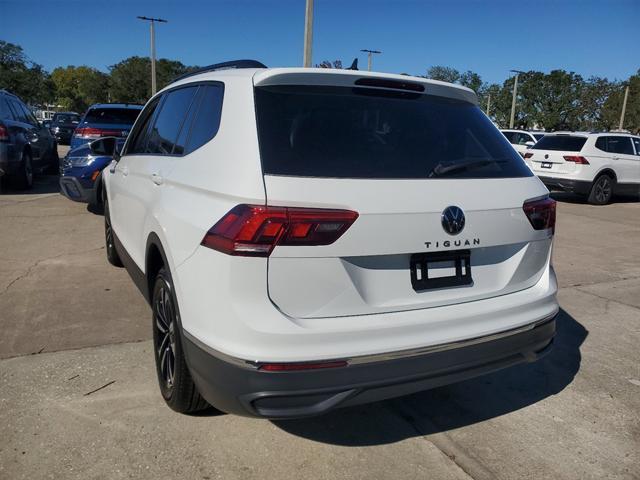 new 2024 Volkswagen Tiguan car, priced at $27,326