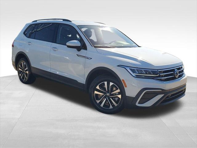 new 2024 Volkswagen Tiguan car, priced at $27,326