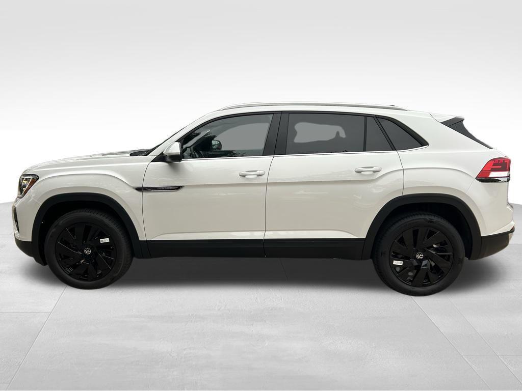 new 2026 Volkswagen Atlas Cross Sport car, priced at $44,882