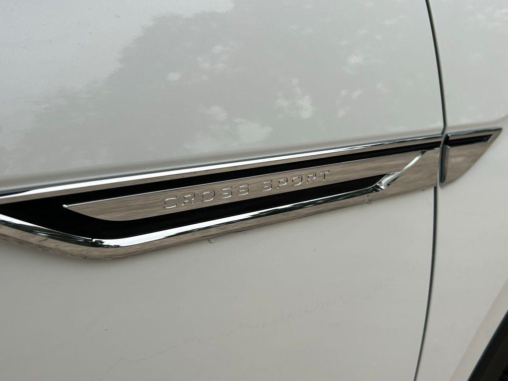 new 2026 Volkswagen Atlas Cross Sport car, priced at $44,882