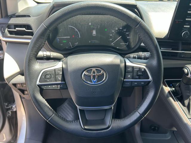 used 2024 Toyota Sienna car, priced at $45,185