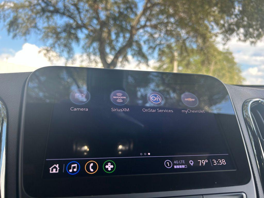 used 2023 Chevrolet Equinox car, priced at $21,529