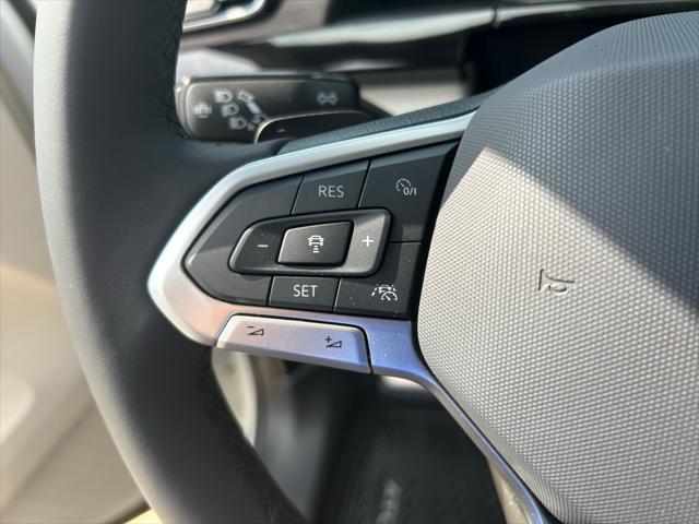 new 2025 Volkswagen Atlas car, priced at $50,465