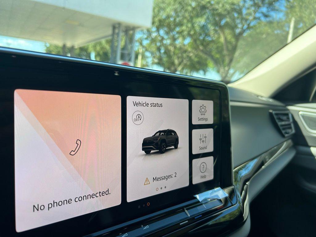 new 2026 Volkswagen Atlas car, priced at $47,711