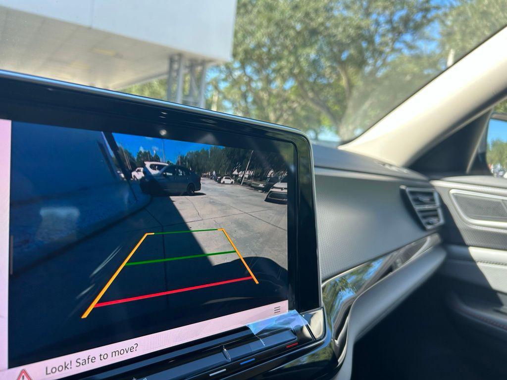 new 2026 Volkswagen Atlas car, priced at $47,711