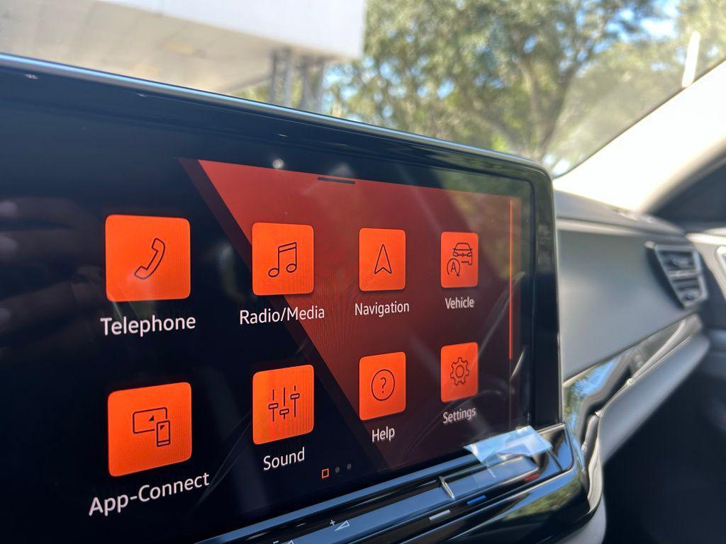 new 2026 Volkswagen Atlas car, priced at $47,711