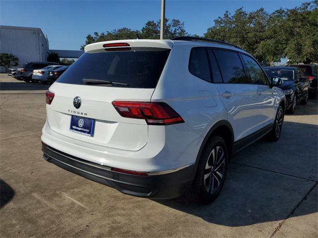 new 2024 Volkswagen Tiguan car, priced at $27,326