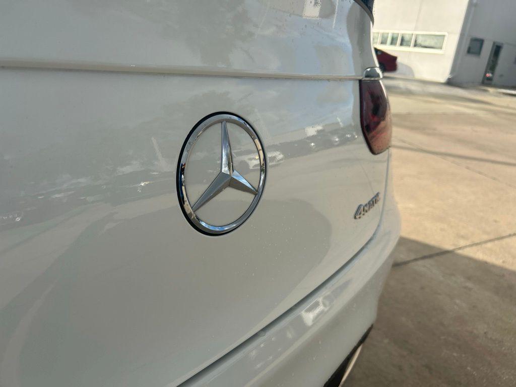 used 2021 Mercedes-Benz GLC 300 car, priced at $33,991