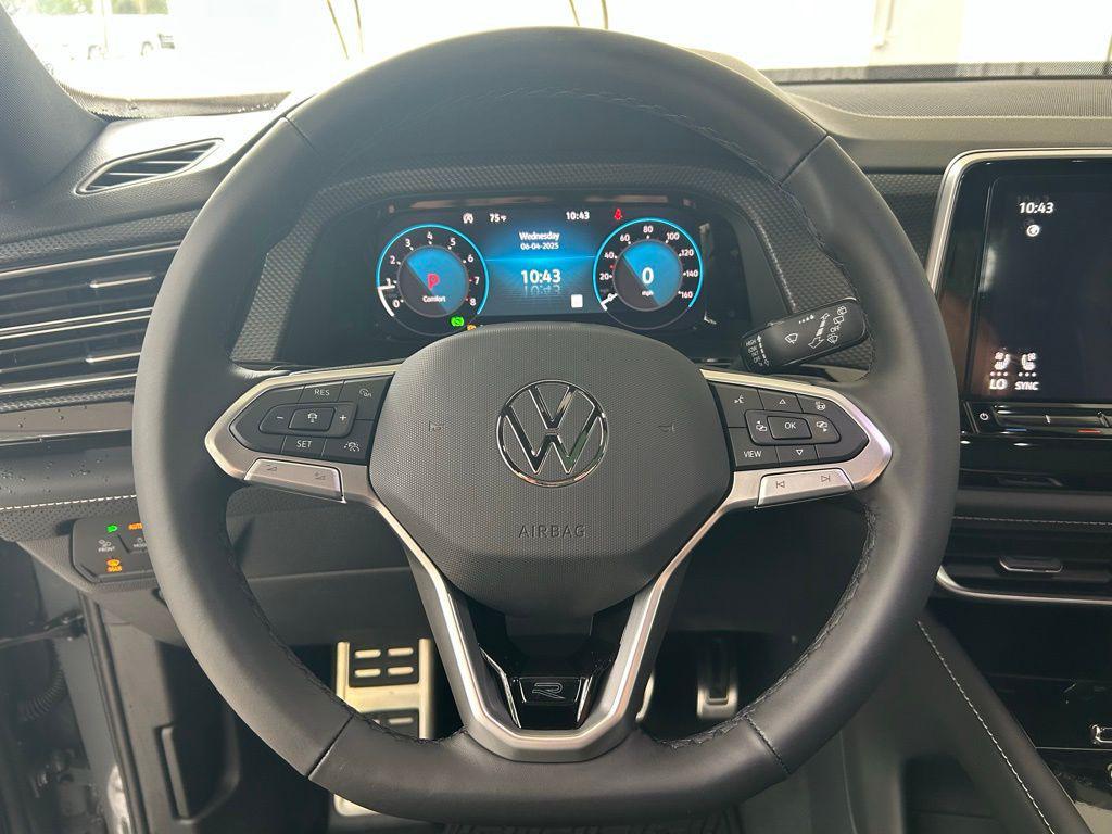 new 2025 Volkswagen Atlas Cross Sport car, priced at $51,249