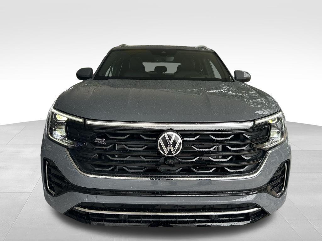 new 2025 Volkswagen Atlas Cross Sport car, priced at $51,249