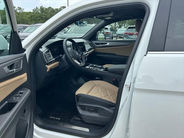 new 2025 Volkswagen Atlas Cross Sport car, priced at $40,999