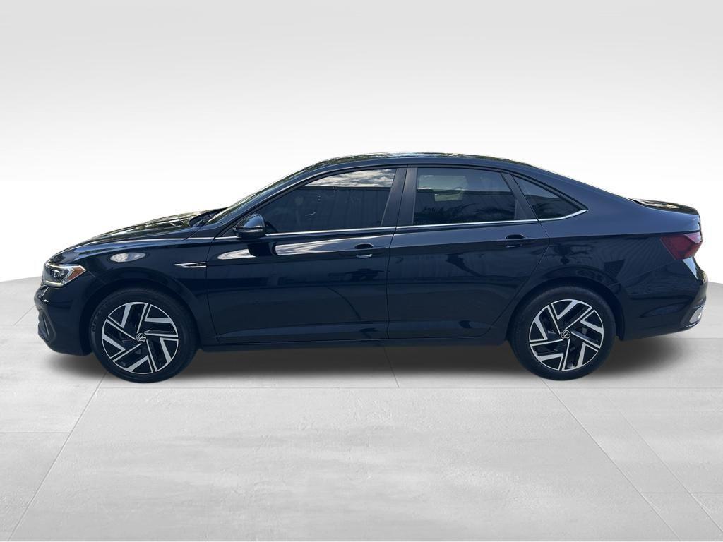used 2022 Volkswagen Jetta car, priced at $17,290