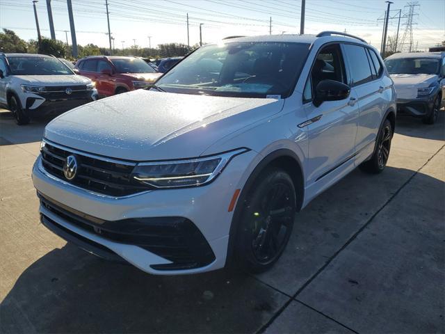 new 2024 Volkswagen Tiguan car, priced at $33,056