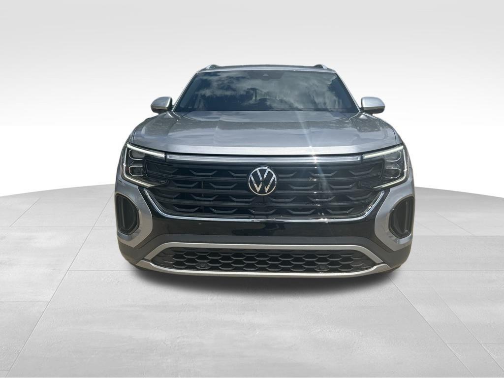 used 2024 Volkswagen Atlas Cross Sport car, priced at $30,498
