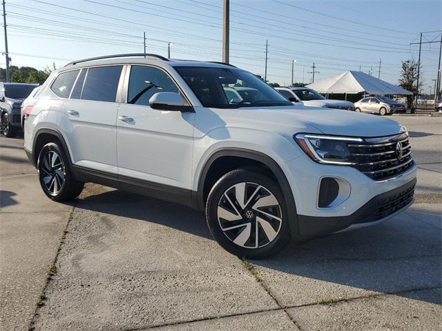 new 2024 Volkswagen Atlas car, priced at $43,751