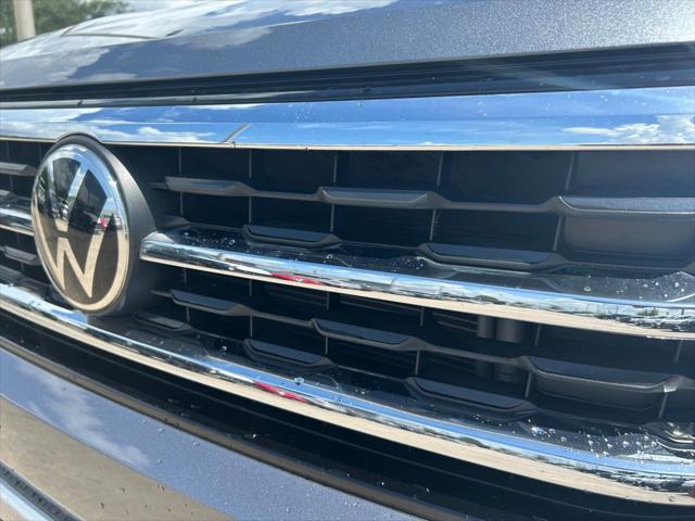 used 2022 Volkswagen Atlas Cross Sport car, priced at $25,485